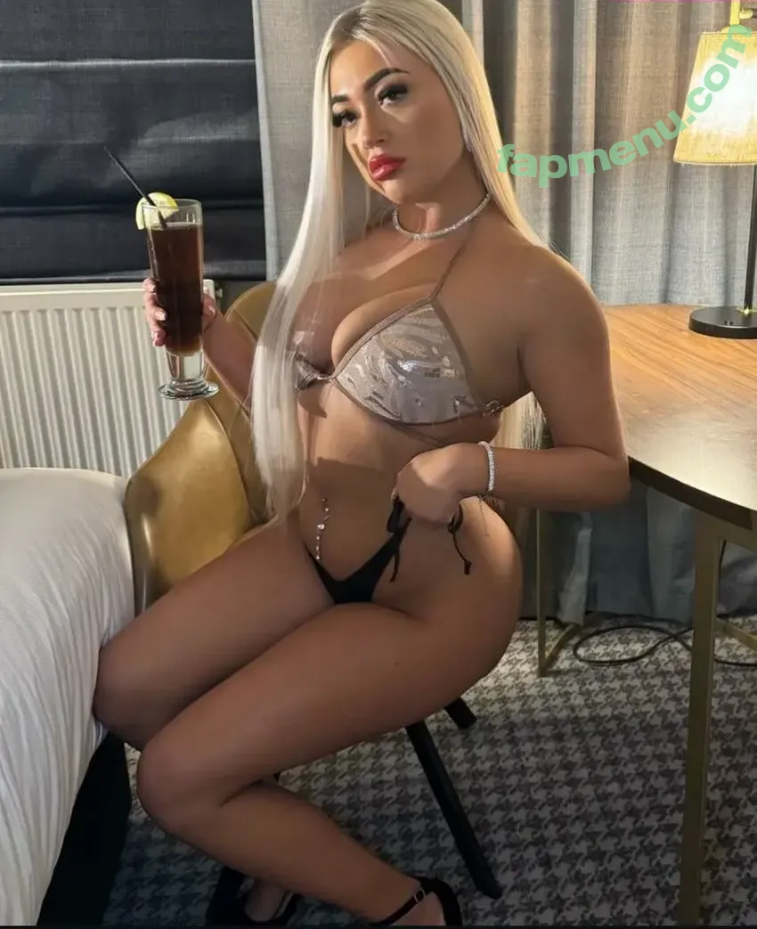 Valentina nude photo #0225 (valentina_oxo / xxvalen444 / xxvalenxoxo)