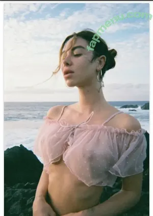 Valentina Fradegrada / lafradegrada_free / valentinafradegrada / vfradegrada nude photo #0205