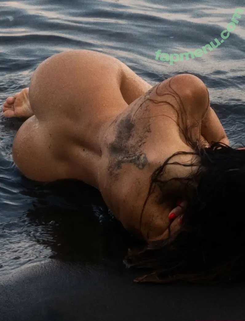 Valentina Fradegrada nude photo #0160 (lafradegrada_free / valentinafradegrada / vfradegrada)