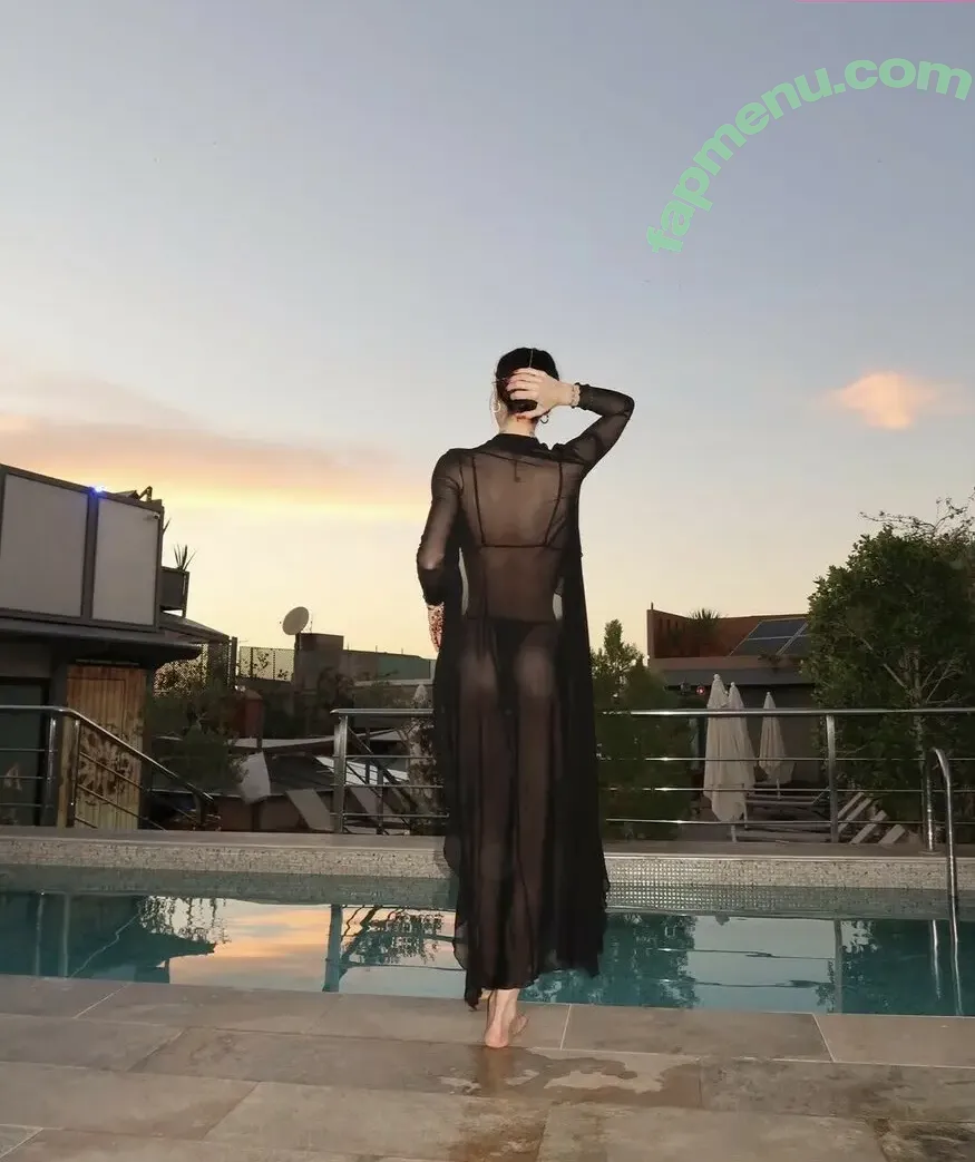 Valentina Fradegrada nude photo #0216 (lafradegrada_free / valentinafradegrada / vfradegrada)