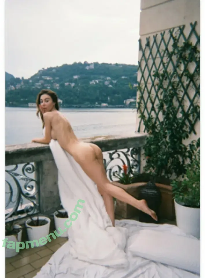 Valentina Fradegrada nude photo #0461 (lafradegrada_free / valentinafradegrada / vfradegrada)