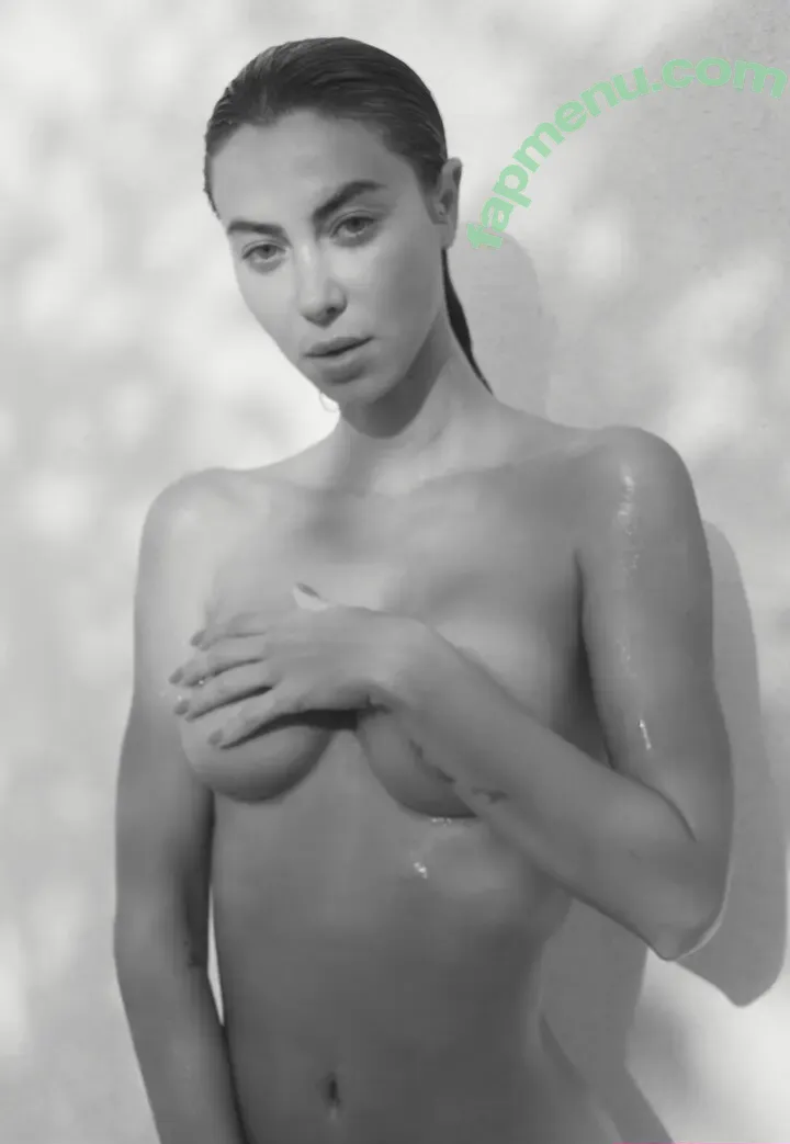 Valentina Fradegrada nude photo #0489 (lafradegrada_free / valentinafradegrada / vfradegrada)