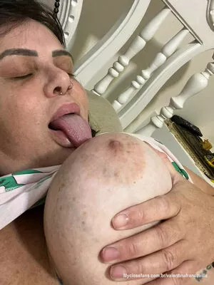 Valentina Francavilla / amor_valentina_ nude photo #0117
