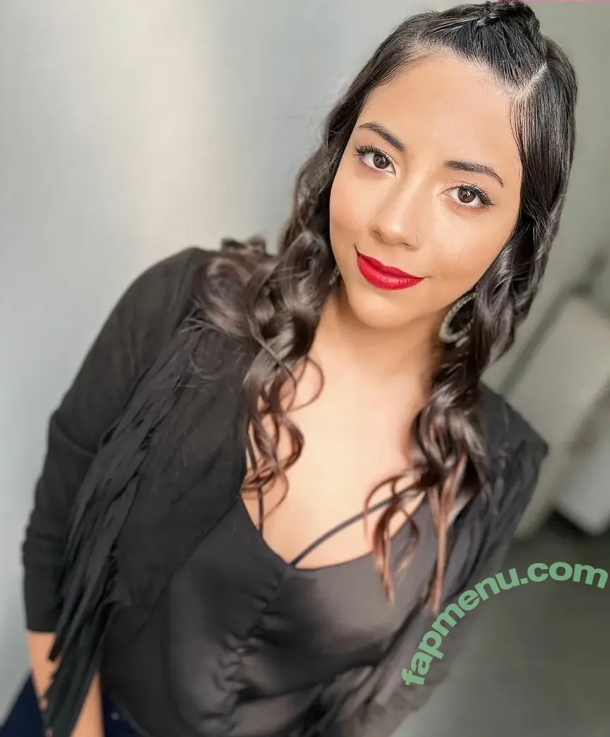 Valentina Kavata nude photo #0017 (valentinakavata)