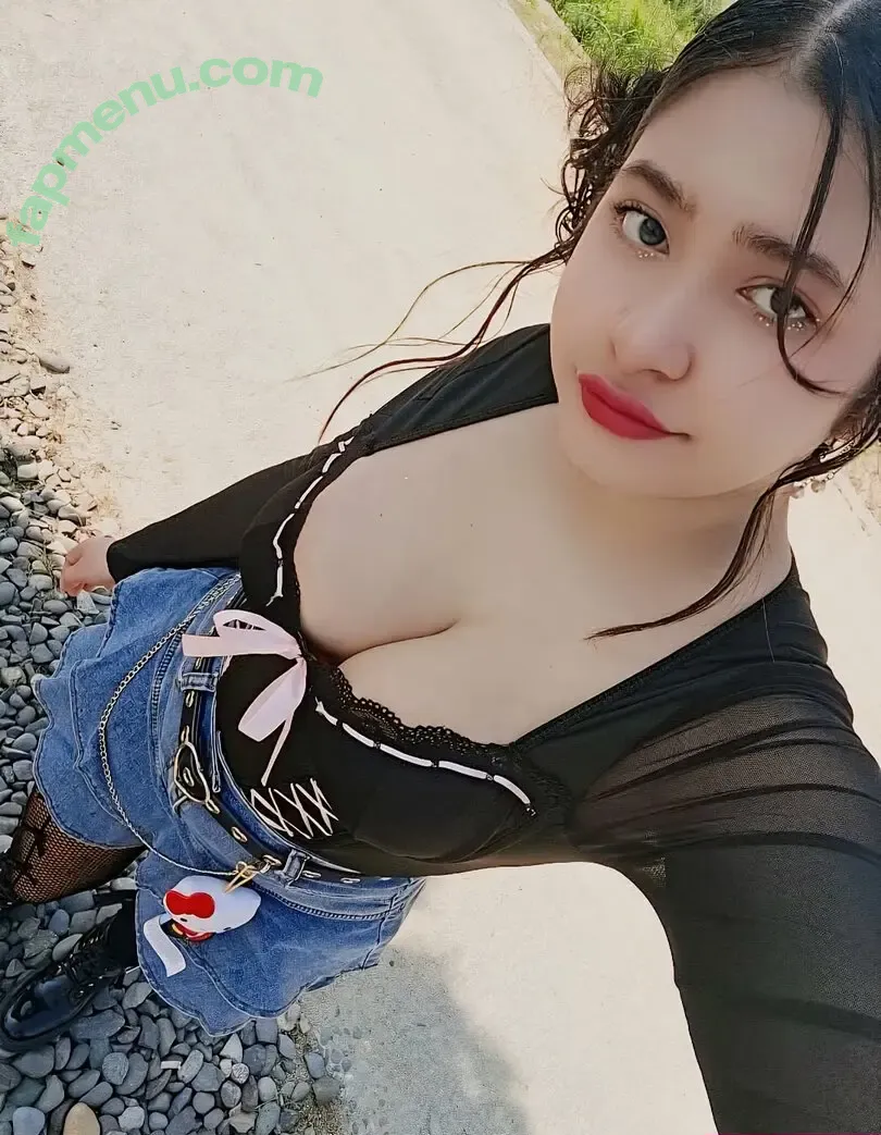 Valentina Kithoky nude photo #0003 (Kithoky Nya / kithokymmd / valentinakithokymmd)