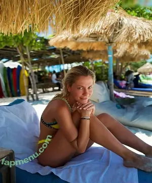 Valentina Pahde / valentina_pahde / valentinapahde nude photo #0001