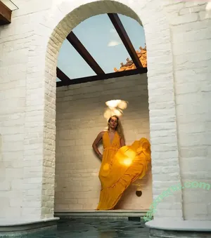 Valentina Pahde / valentina_pahde / valentinapahde nude photo #0027