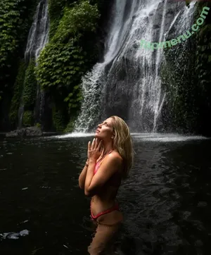 Valentina Pahde / valentina_pahde / valentinapahde nude photo #0038