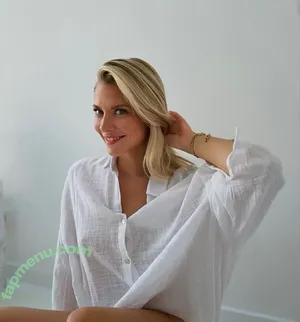 Valentina Pahde / valentina_pahde / valentinapahde nude photo #0174