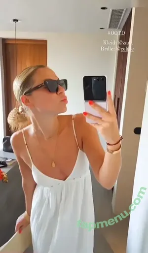 Valentina Pahde / valentina_pahde / valentinapahde nude photo #0200