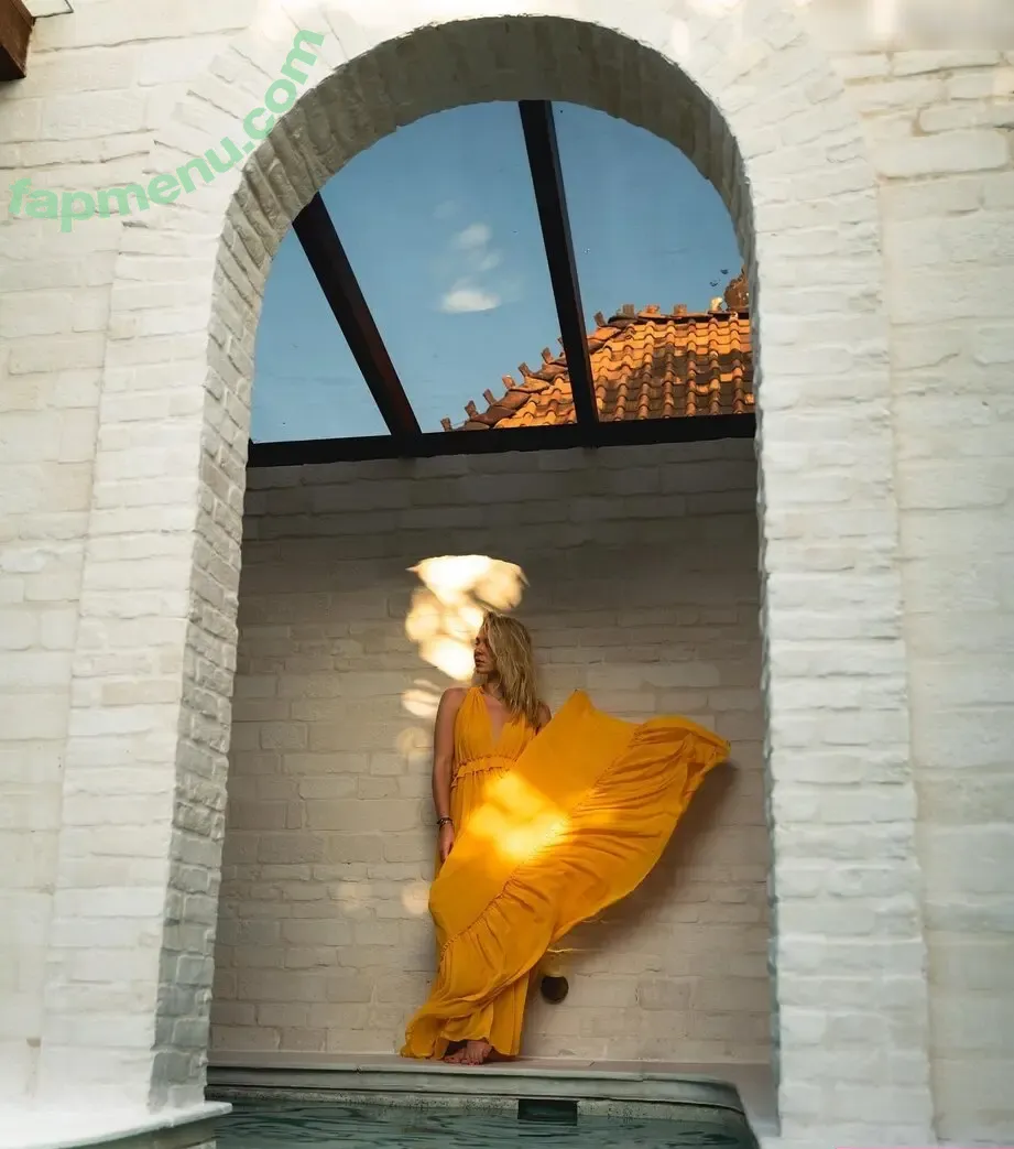 Valentina Pahde nude photo #0025 (valentina_pahde / valentinapahde)