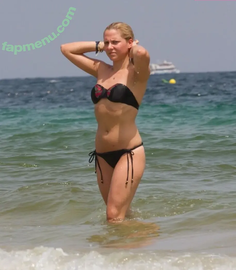 Valentina Pahde nude photo #0104 (valentina_pahde / valentinapahde)