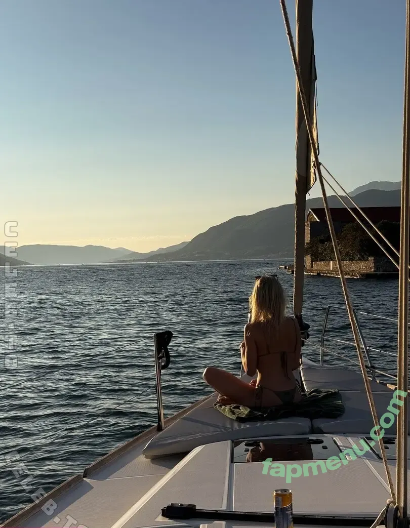 Valentina Pahde nude photo #0637 (valentina_pahde / valentinapahde)