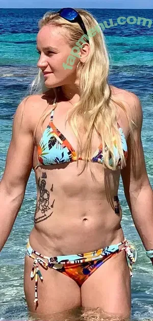 Valentina Shevchenko / BulletValentina nude photo #0010