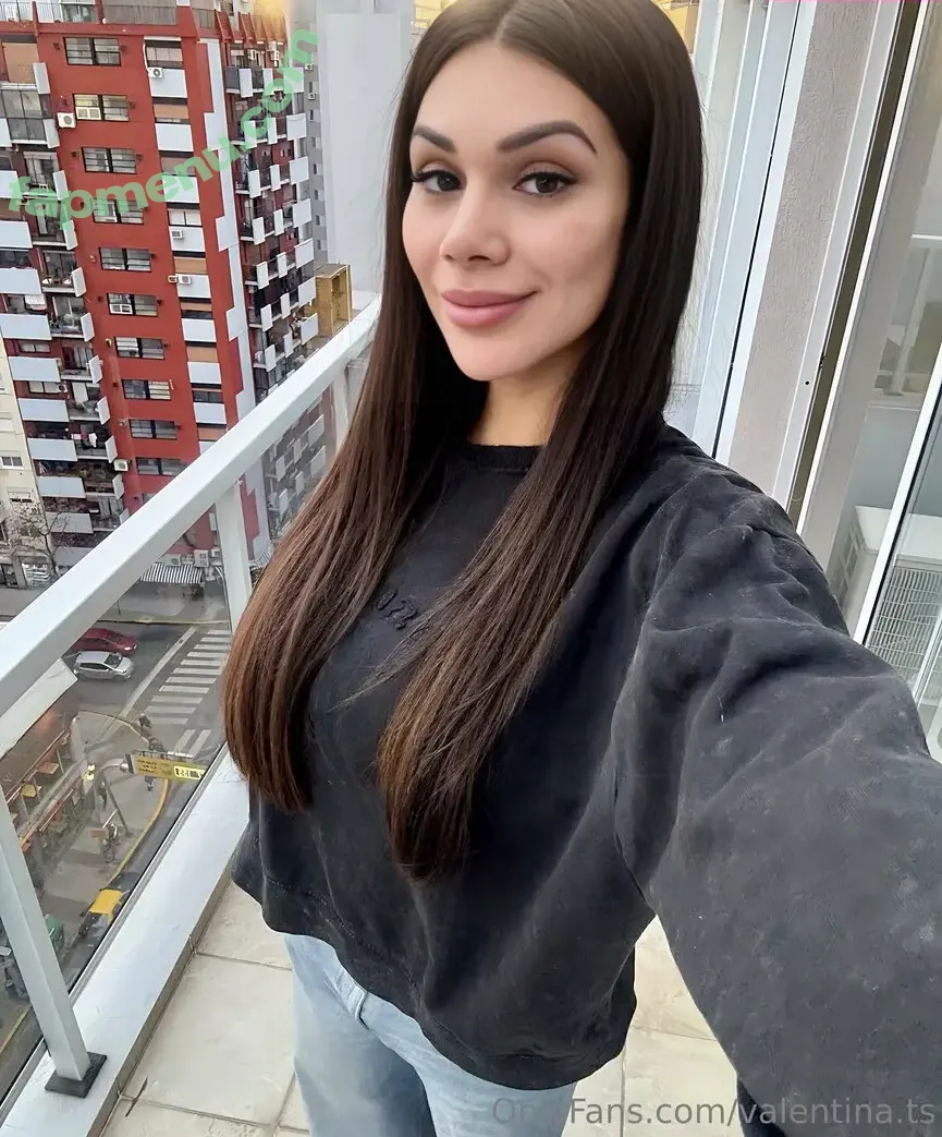 valentina.ts nude photo #0052 (valentts)