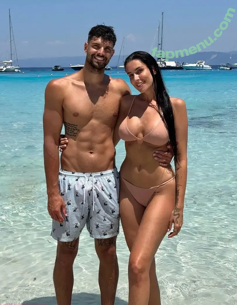 Valentina Vignali nude photo #0099 (valentinavignali)