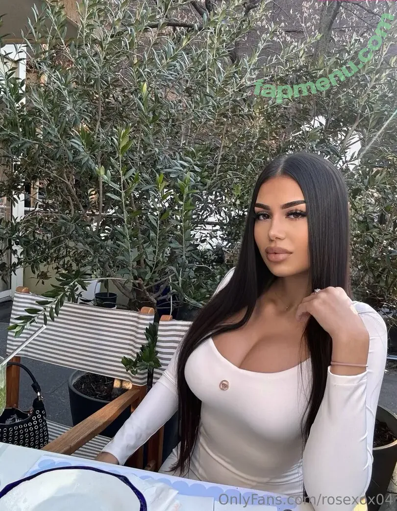 valentinabinaa nude photo #0008 (valentinabambinaa)