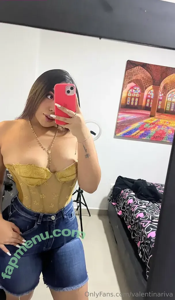 valentinariva nude photo #0001 (valentinariva_)