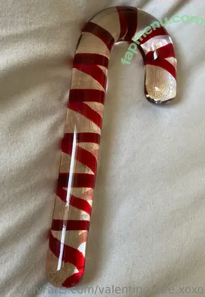 valentine.free.xoxo / valentine.xo_ nude photo #0001