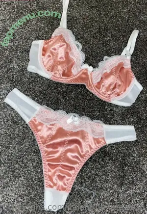 valentine.free.xoxo / valentine.xo_ nude photo #0006