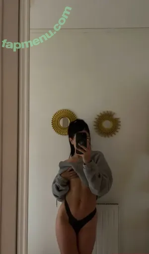 Valentinecoyle nude photo #0001