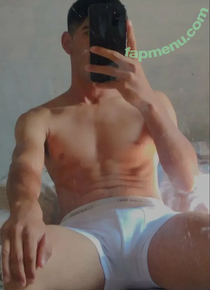 valentinorocafree nude photo #0030 (valentino_roca7)