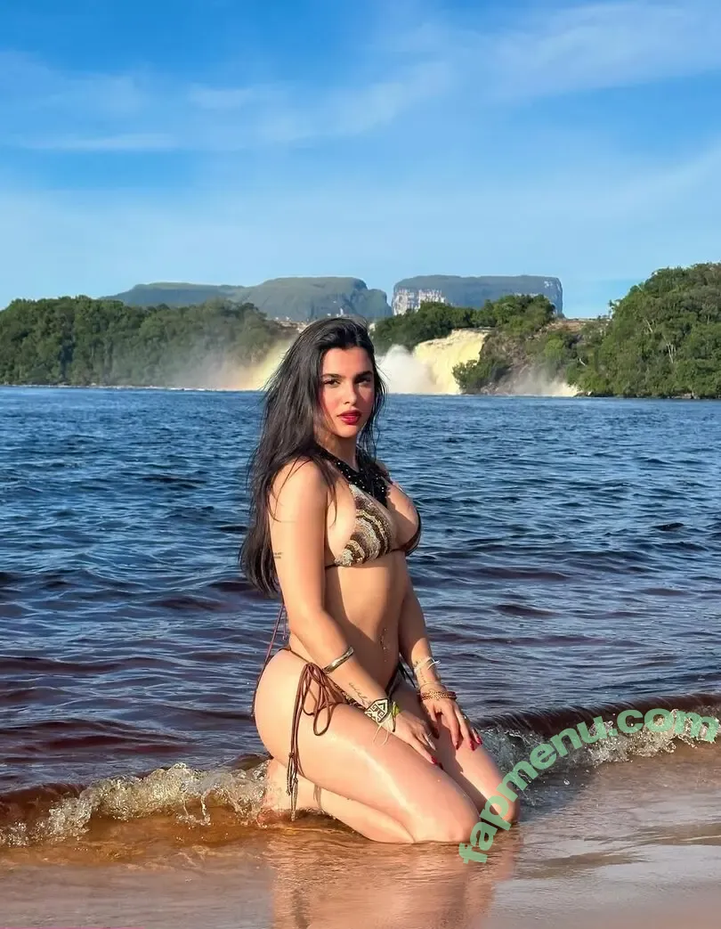 Valeria Carruyo nude photo #0255 (valeriascarruyo)