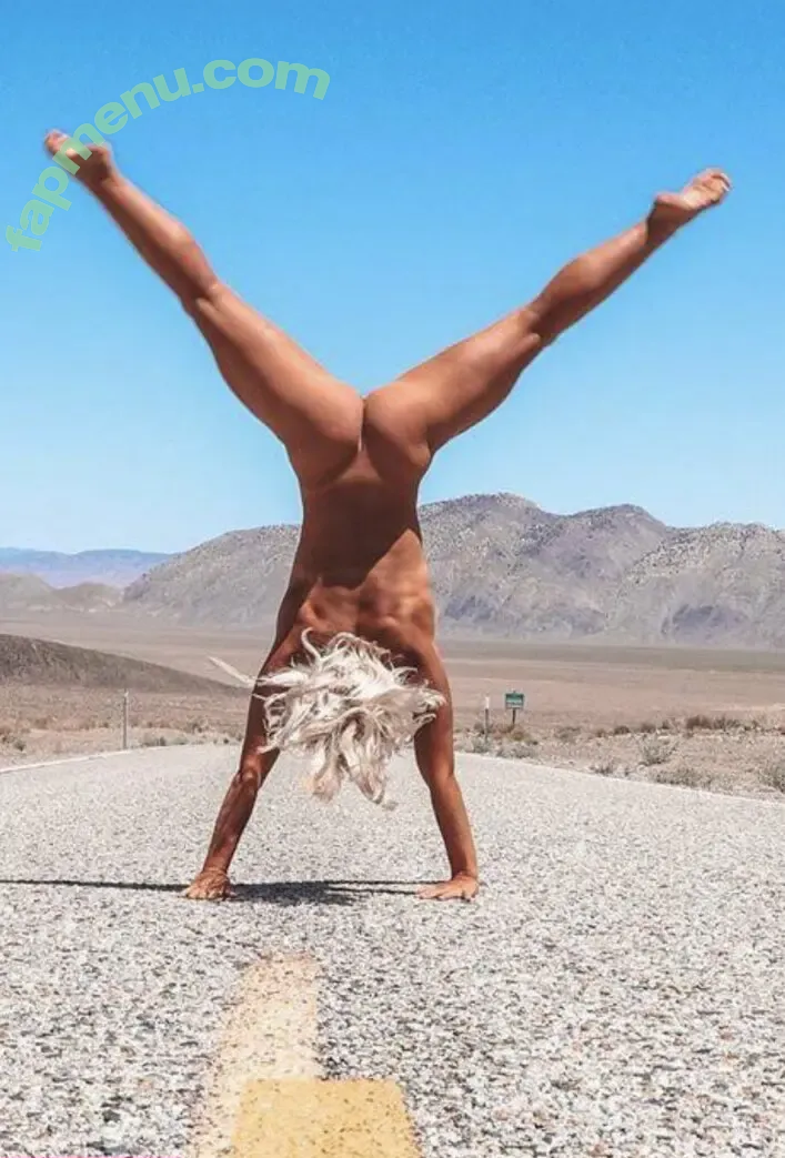 Valeria Guznenkova nude photo #0305 (guznenkova)