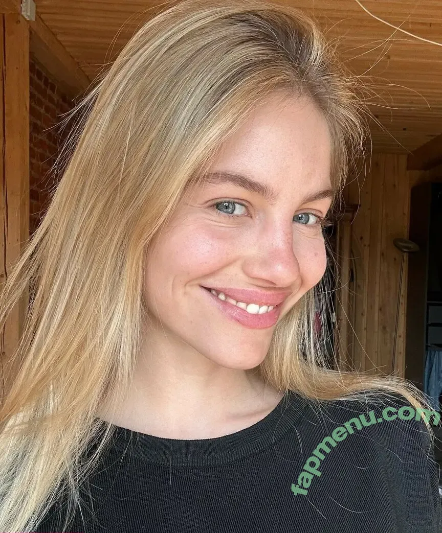 Valeria Laetitia Sanesi nude photo #0003 (valerialaetitia)