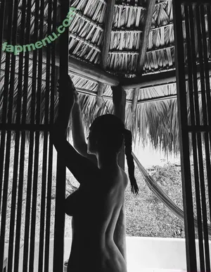 valeria.m.ar / valeriamars nude photo #0035