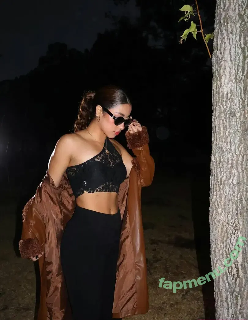 Valeria Madrigal nude photo #0066 (valeriamadrigal30)