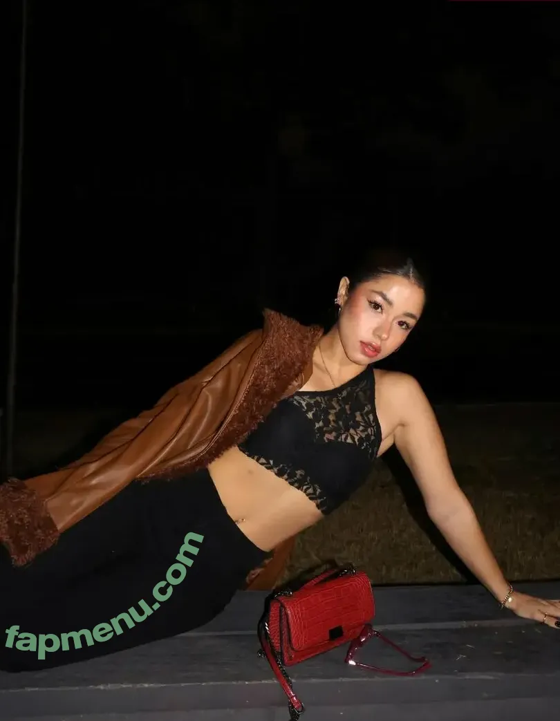 Valeria Madrigal nude photo #0071 (valeriamadrigal30)