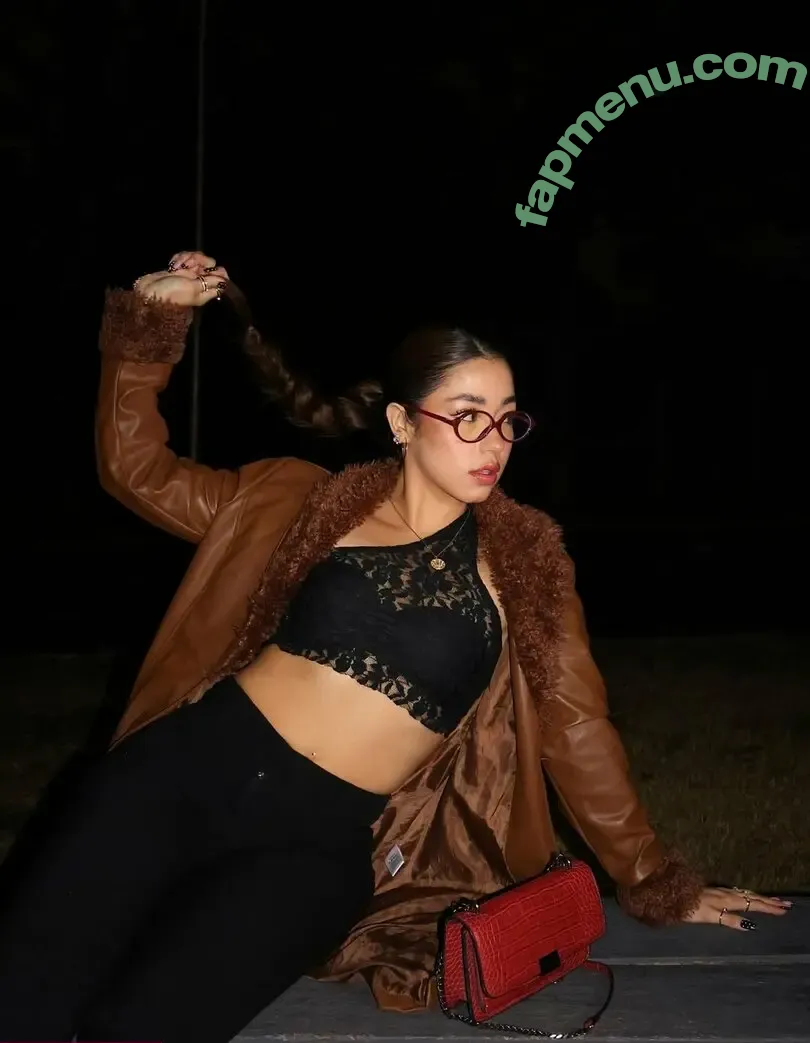 Valeria Madrigal nude photo #0073 (valeriamadrigal30)