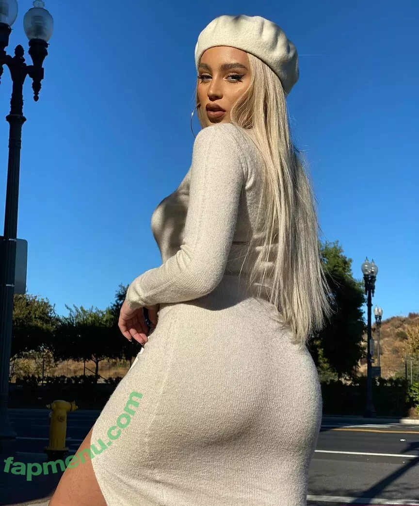 Valeria Mercado nude photo #0003 (val.mercado / valmercado)