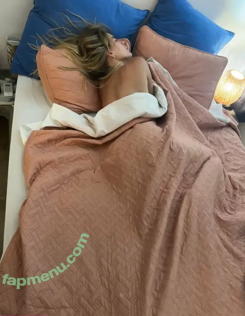 Valeria Santander nude photo #0024 (valeriasantander22 / valerisan19)
