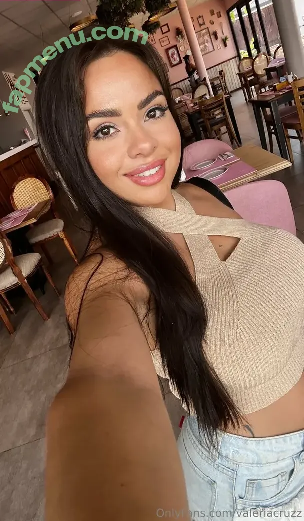 valeriacruzz nude photo #0099 (valecruzr)