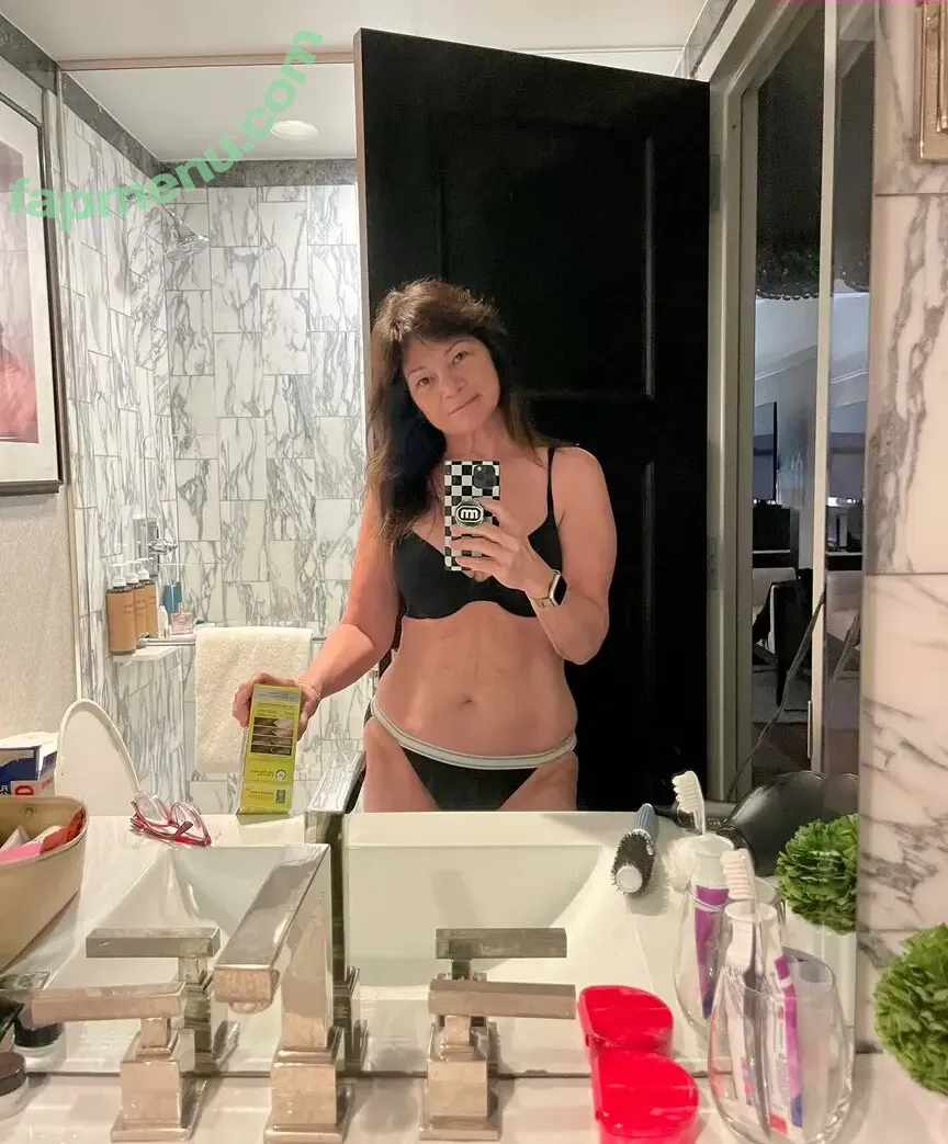 Valerie Bertinelli nude photo #0021 (wolfiesmom)