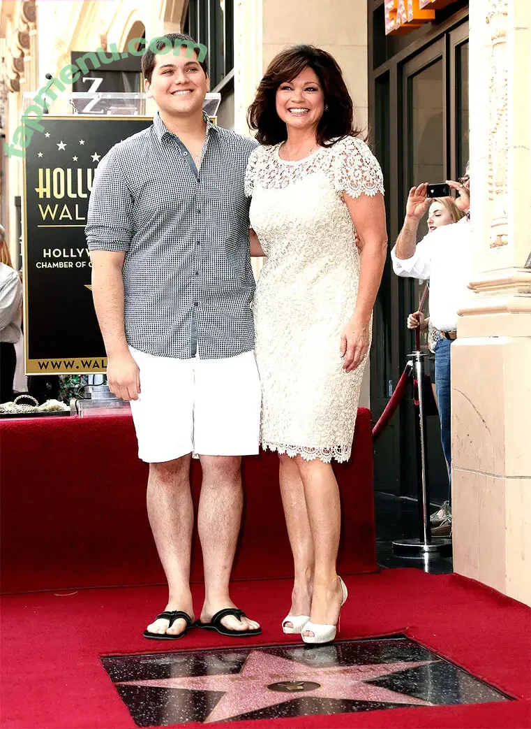 Valerie Bertinelli nude photo #0037 (wolfiesmom)