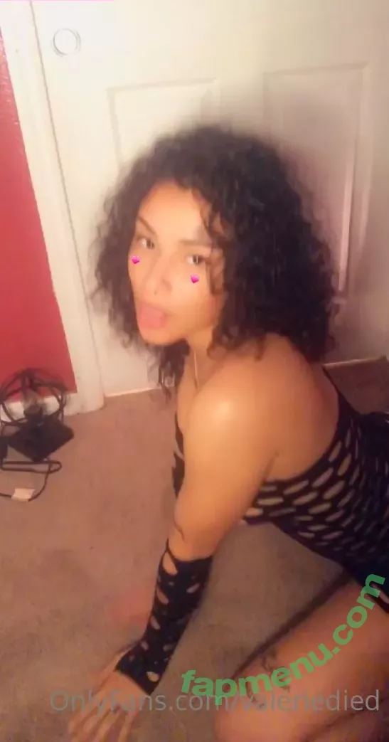 valeriedied nude photo #0052 (hisl0nelystar / valeriedeath)