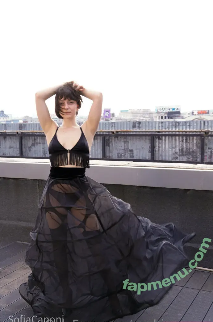 valerievailfree nude photo #0007 (valerievailfree)