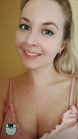 Valeriya ASMR / valeriyaASMR nude photo #0076