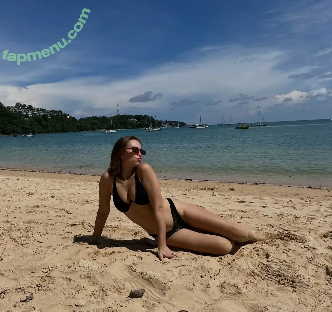 Valeriyastill nude photo #0089 (valerie)