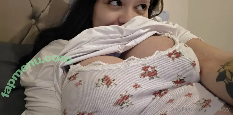 ValeRukyy nude photo #0007 (ValeRukyy)