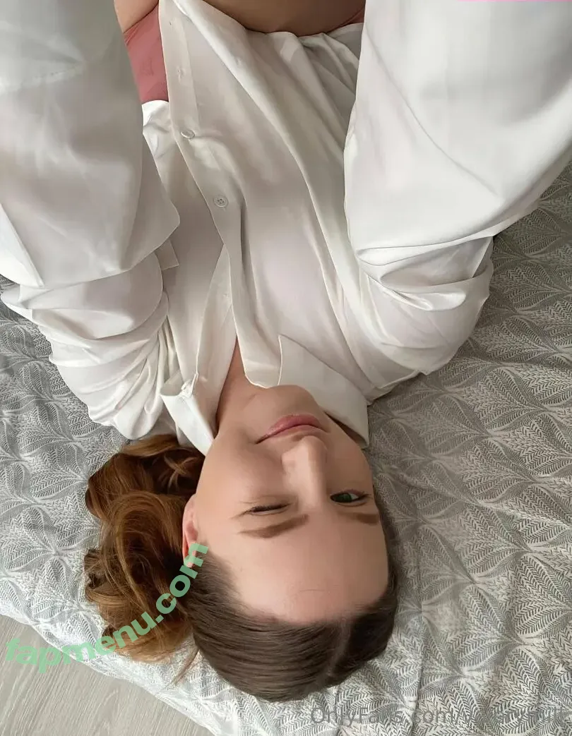valerymill nude photo #0034 (18yearsstar / little_fox18 / mialil18)