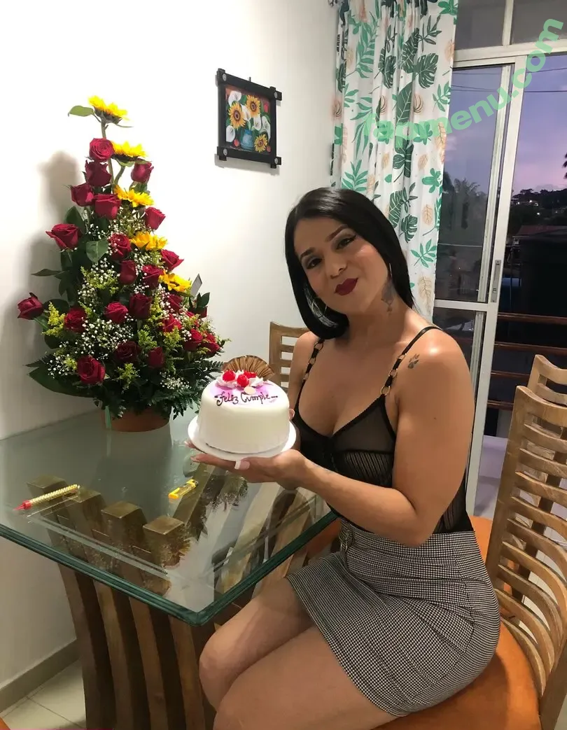 valeryn69cb nude photo #0002 (valeryn69cb)