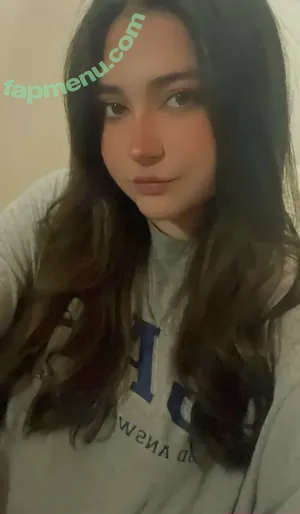 valeuwu00 / valebunnyuwu nude photo #0088