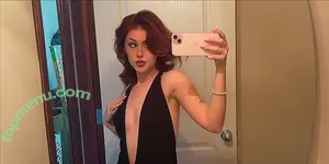 ValiantF0x / VixenValiant / user nude photo #0025