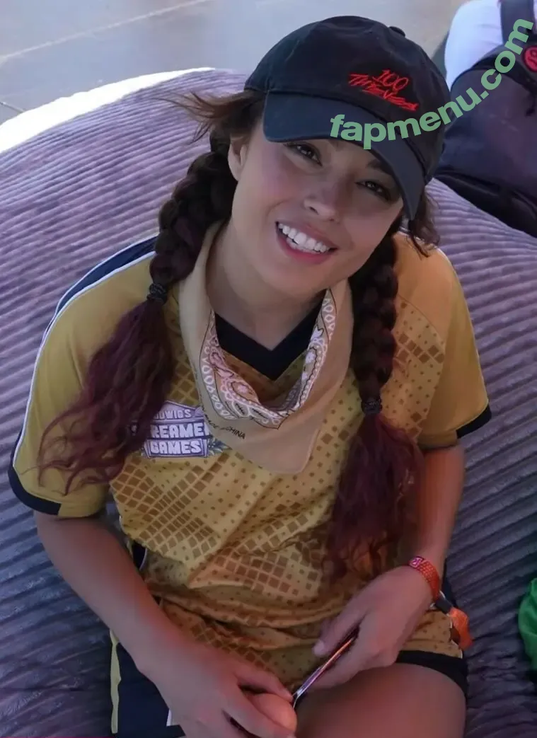 Valkyrae nude photo #0165 (Valkyrae)