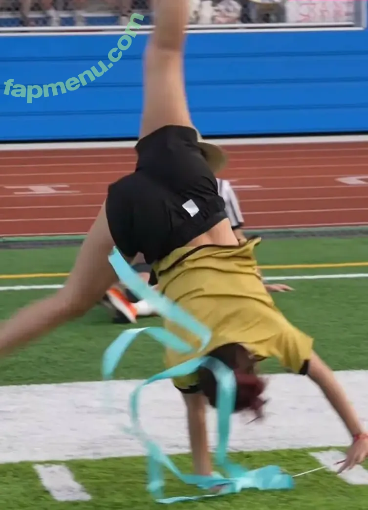 Valkyrae nude photo #0172 (Valkyrae)