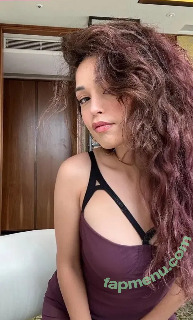 Valkyrae nude photo #0219 (Valkyrae)